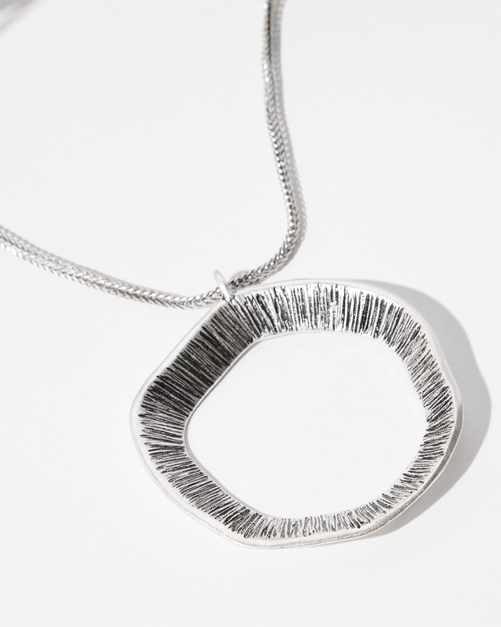 Chico's | Tone Pendant Necklace Silver