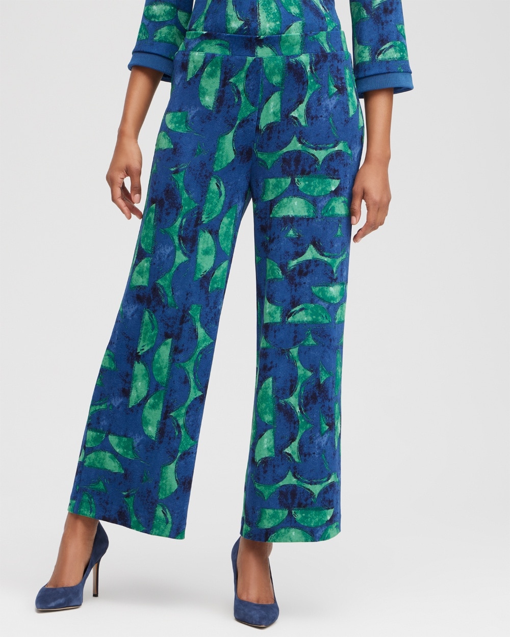 Chico's Pants | Travelers Half Moon Print Crops Twisted Ivy